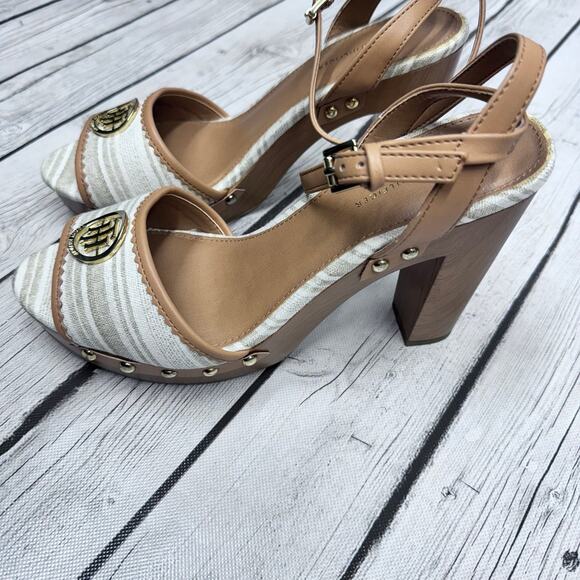 TOMMY HILFIGER Size 9 Faux Wood Linen Platform Sandals - Picture 2 of 6